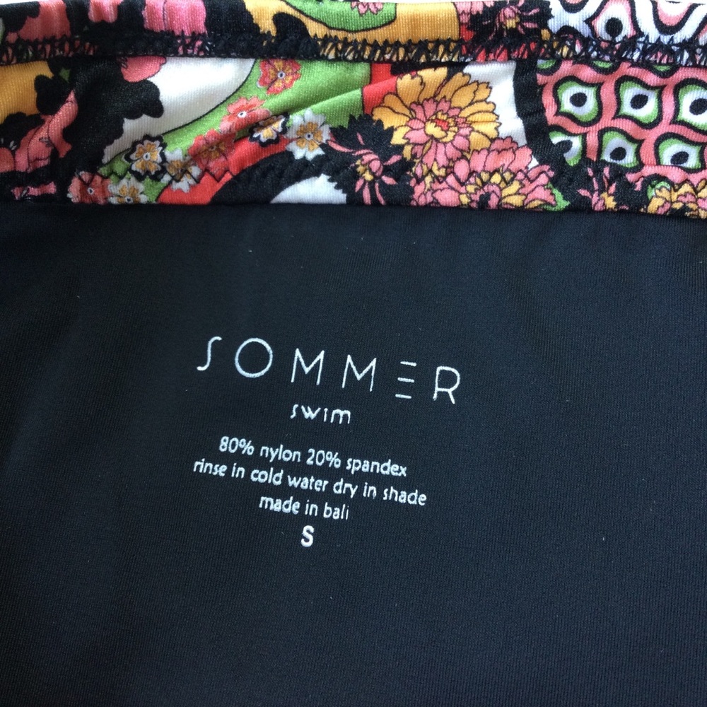 NWT SOMMER SWIM BIKINI SMALL - Picture 2 of 3